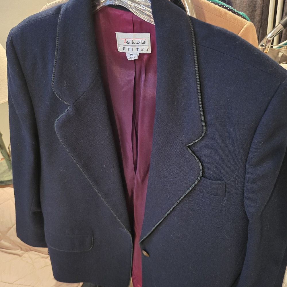 Talbots Women's Dark Blue Blazer with Burgundy Lining